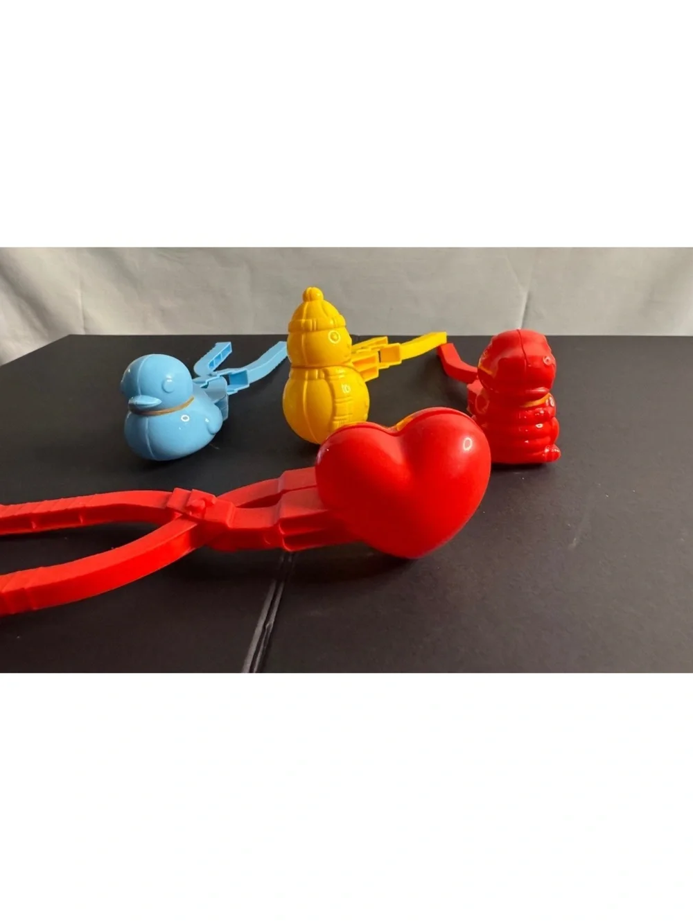 Set of Colorful Plastic Snowball Makers with Animal and Heart Shapes